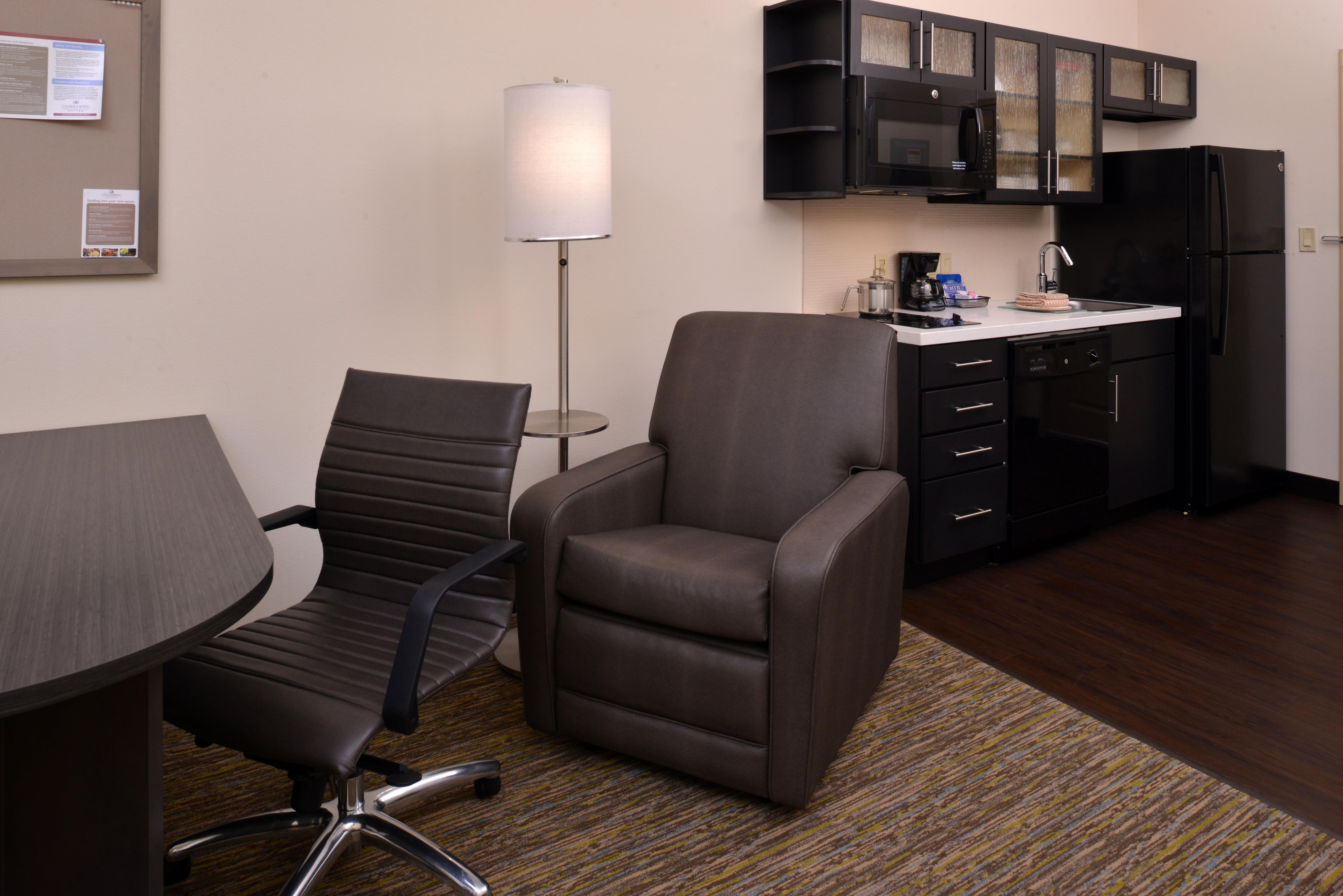 Candlewood Suites Morgantown-Univ West Virginia By Ihg Westover Exterior photo