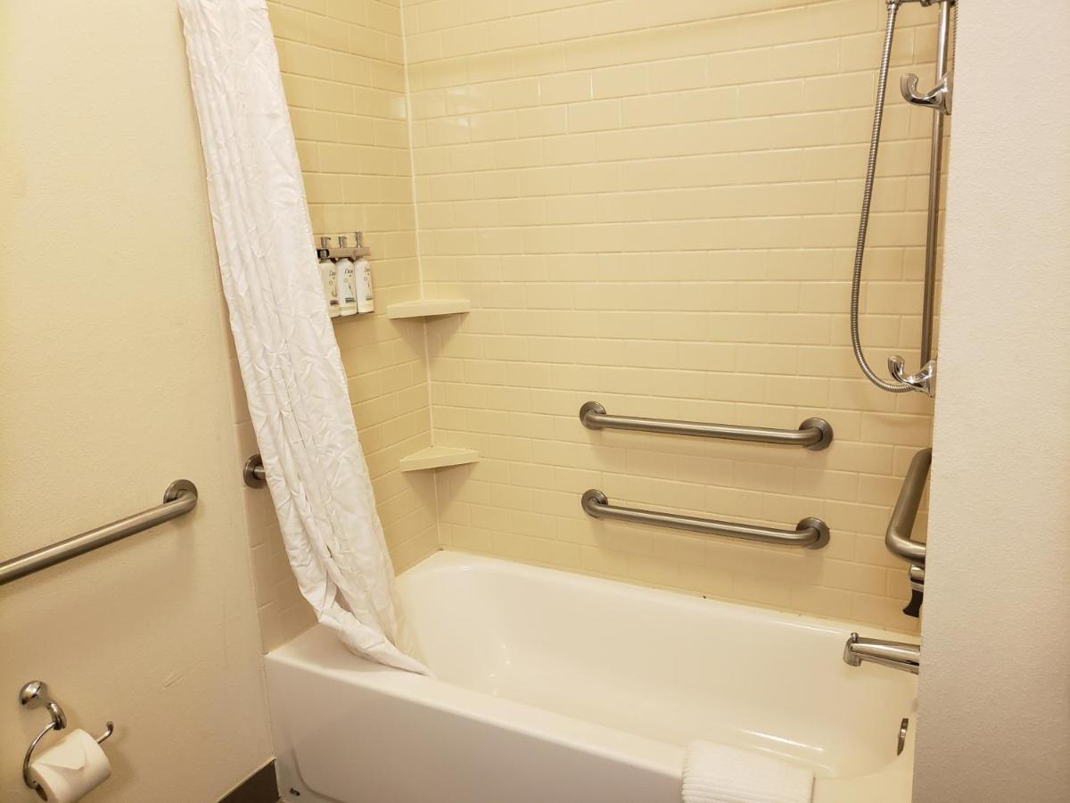 Candlewood Suites Morgantown-Univ West Virginia By Ihg Westover Exterior photo