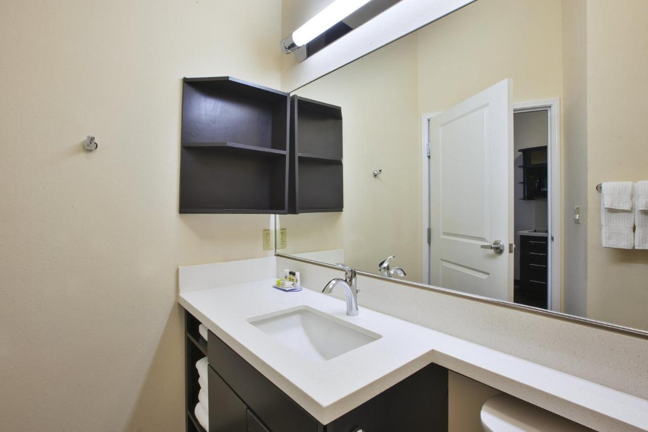 Candlewood Suites Morgantown-Univ West Virginia By Ihg Westover Exterior photo