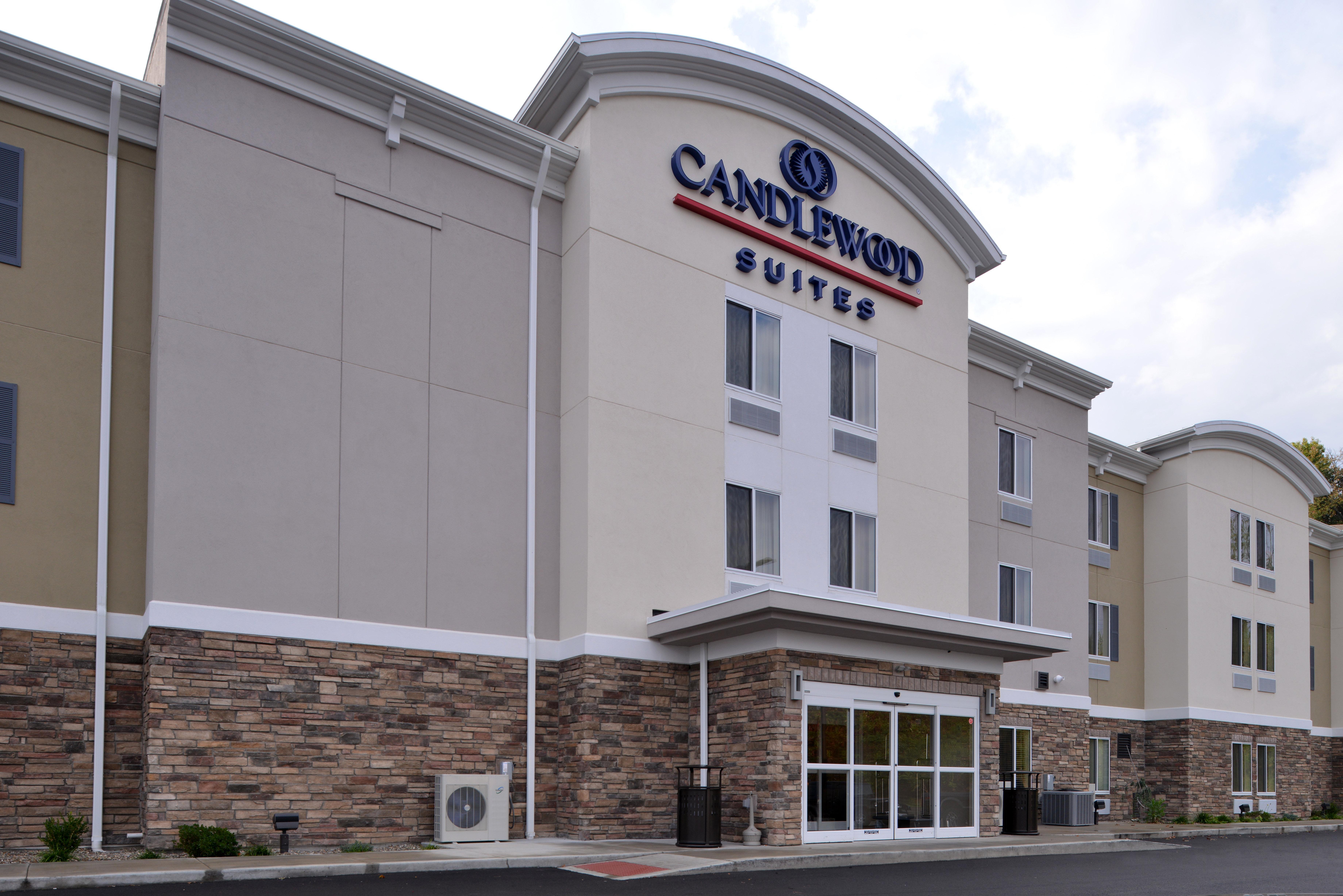 Candlewood Suites Morgantown-Univ West Virginia By Ihg Westover Exterior photo