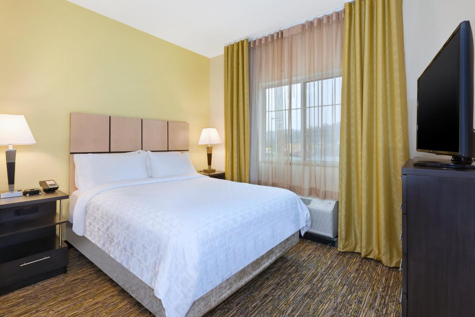 Candlewood Suites Morgantown-Univ West Virginia By Ihg Westover Exterior photo