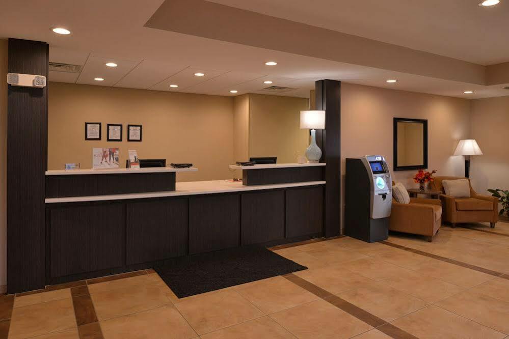 Candlewood Suites Morgantown-Univ West Virginia By Ihg Westover Exterior photo