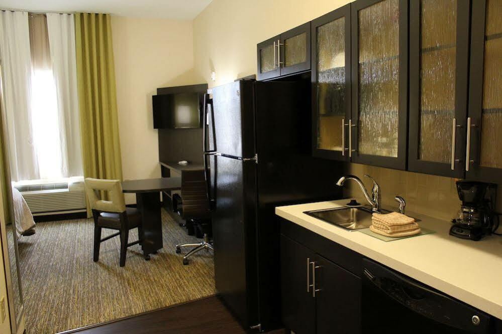 Candlewood Suites Morgantown-Univ West Virginia By Ihg Westover Exterior photo